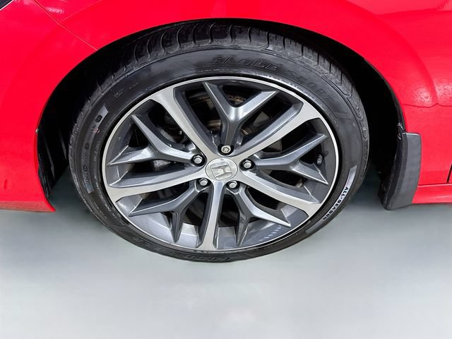 Used 2023 Honda Civic Touring image 14