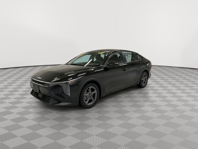 Used 2025 Kia K4 FWD image 5