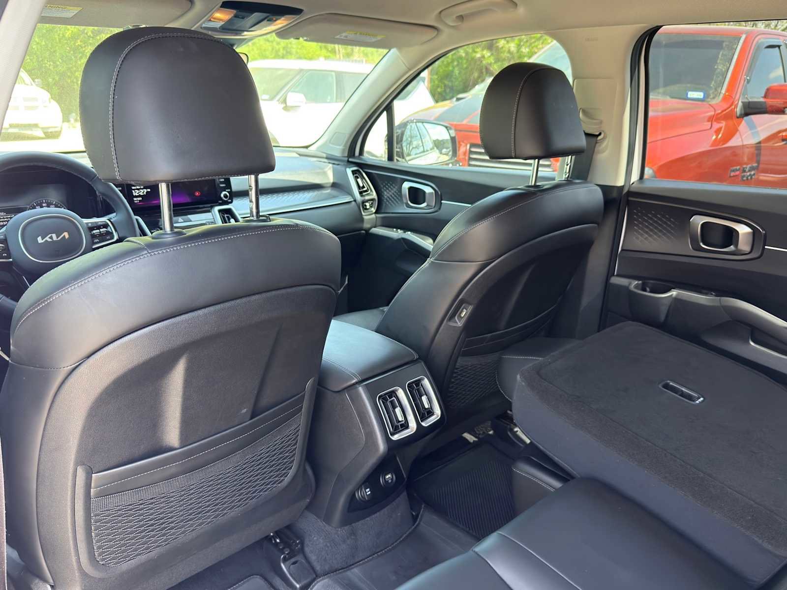 Certified 2023 Kia Sorento S image 25