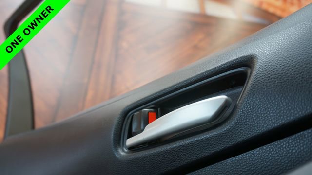 Used 2020 Toyota Corolla LE FWD image 25