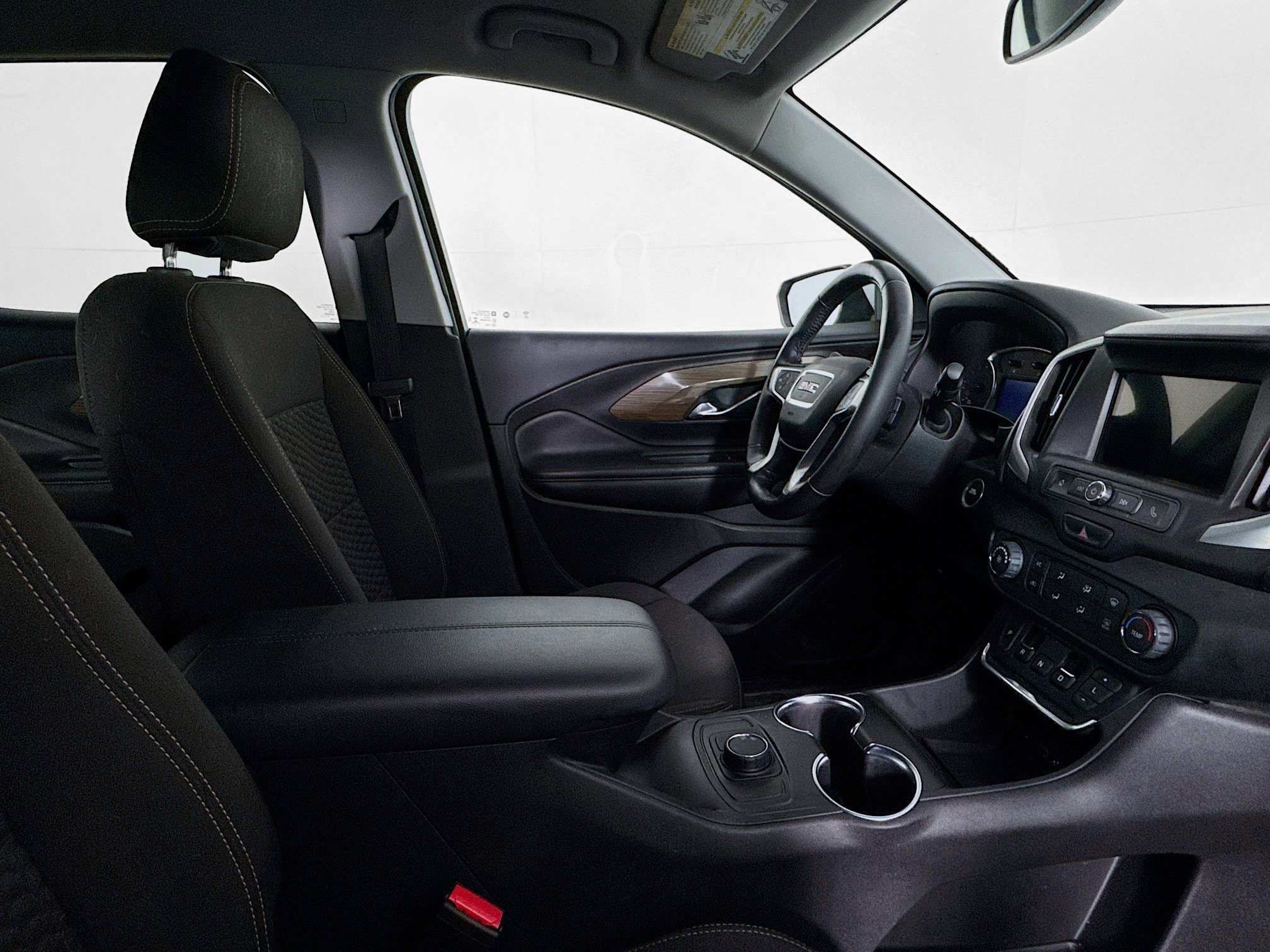 Used 2019 GMC Terrain SLE image 27