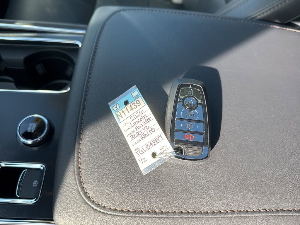 New 2026 Lincoln Aviator Reserve image 25