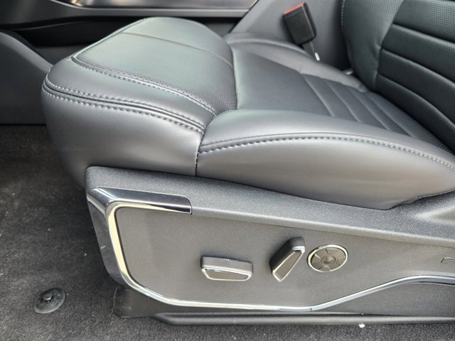 New 2025 Ford F150 Platinum image 18