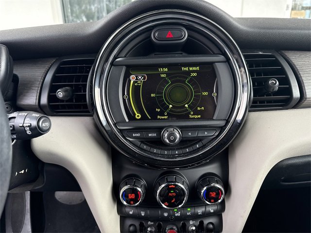 Used 2015 MINI Cooper 2-Door Hardtop image 16