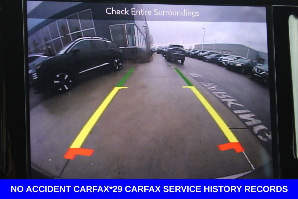 Used 2018 Chrysler Pacifica Touring-L Plus image 42