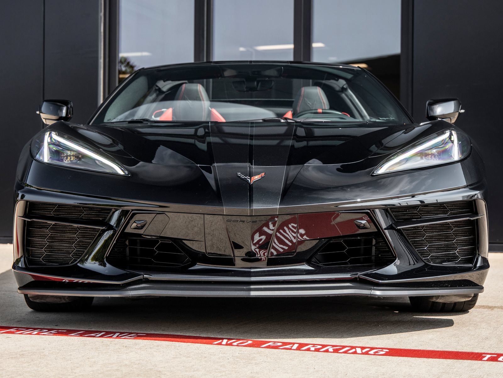 Used 2021 Chevrolet Corvette Stingray Preferred Conv w/ Z51 Performance Package RWD image 4