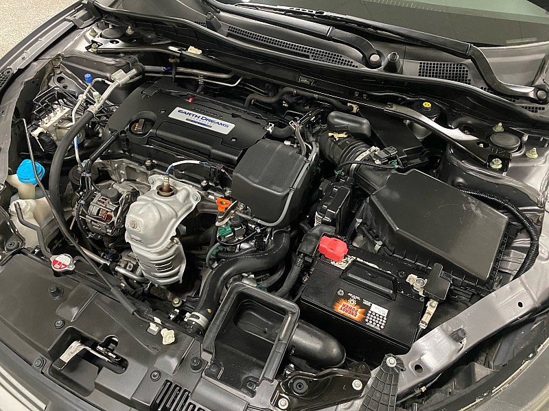 Used 2015 Honda Accord Sport image 16