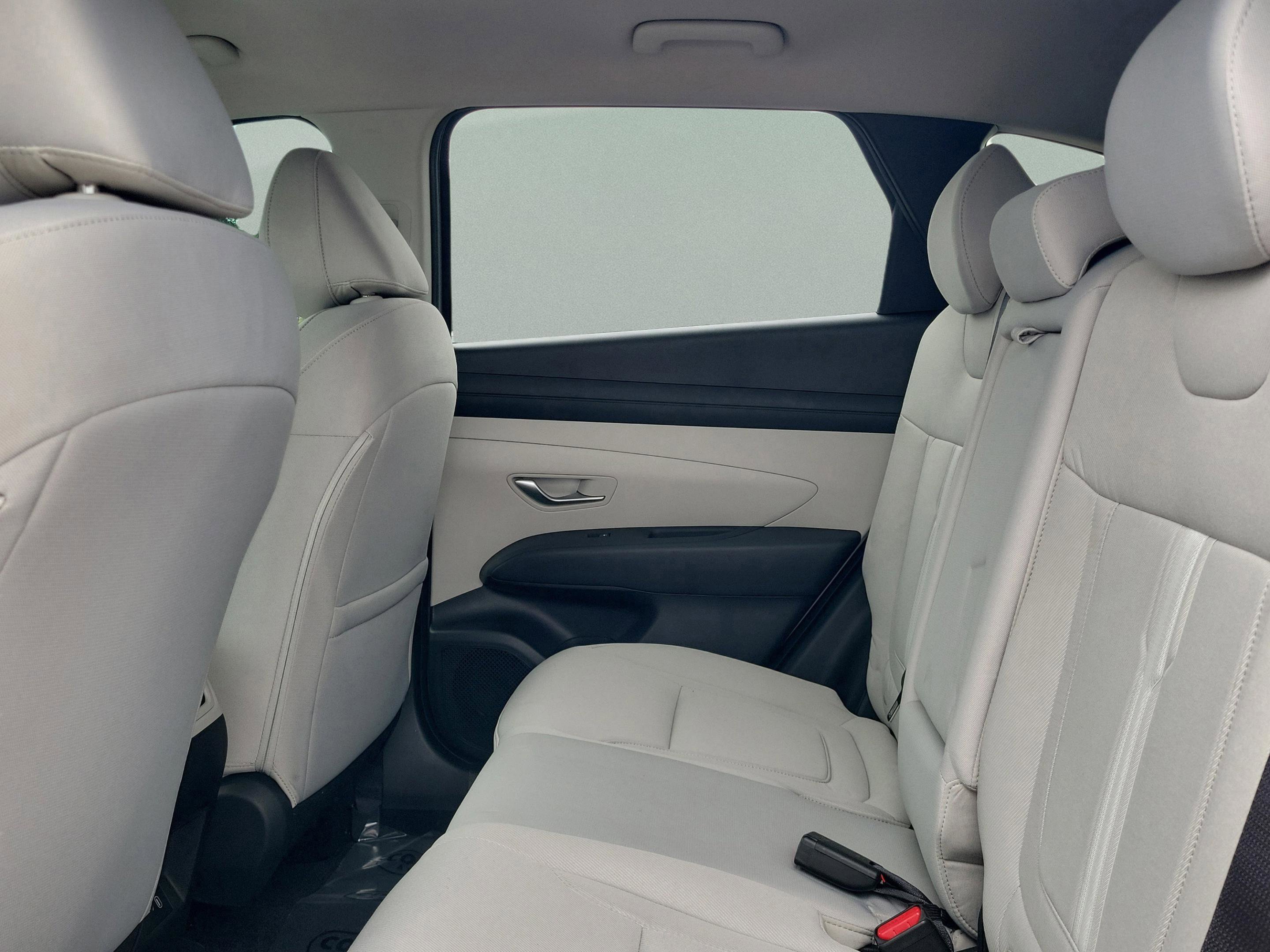 New 2026 Hyundai Tucson SEL image 11