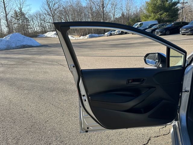 Certified 2024 Toyota Corolla LE image 30