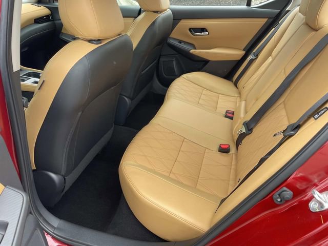 Certified 2023 Nissan Sentra SV w/ SV Premium Package FWD image 11