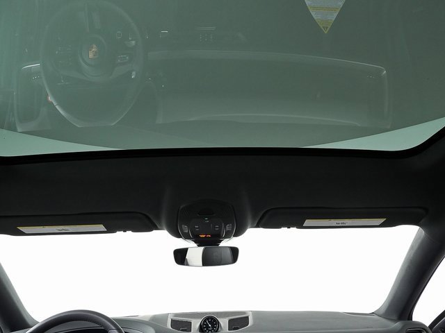 New 2026 Porsche Cayenne S image 18