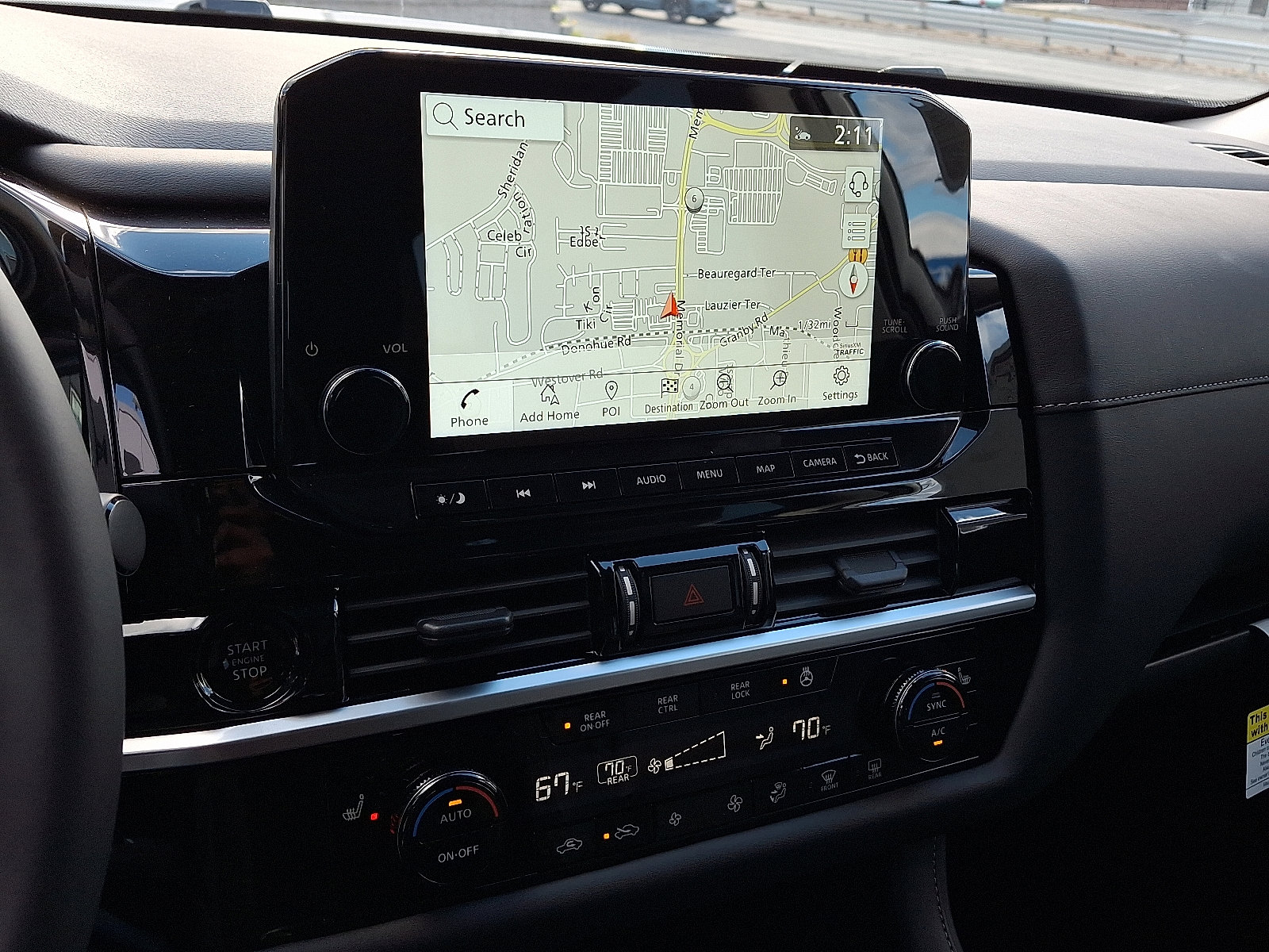 New 2025 Nissan Pathfinder SL image 11