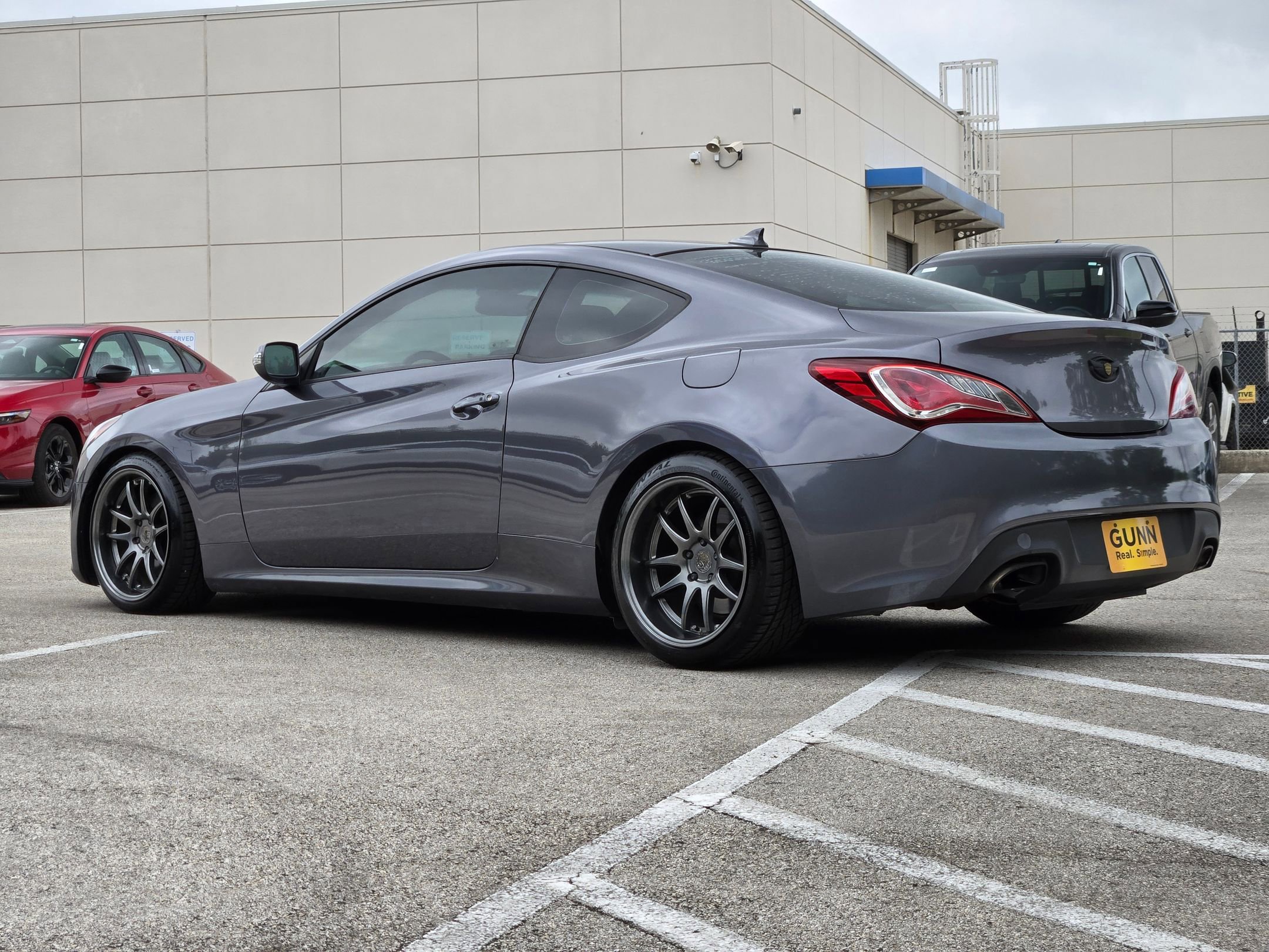 Used 2015 Hyundai Genesis 3.8 RWD image 5