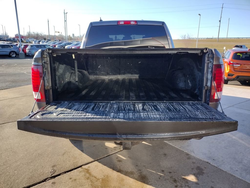 Used 2021 RAM 1500 Classic Warlock image 16