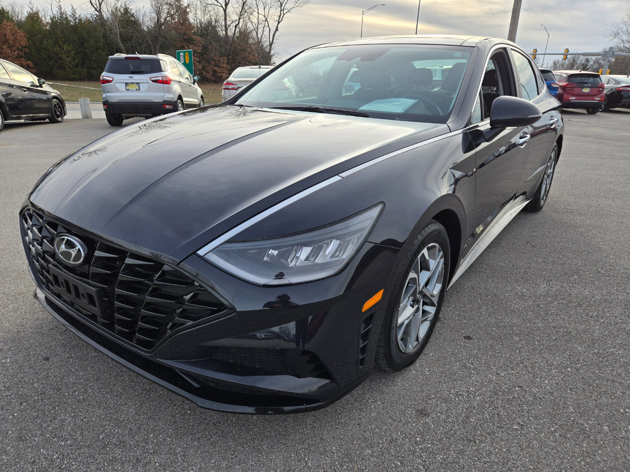 Used 2023 Hyundai Sonata SEL w/ Convenience Package image 1