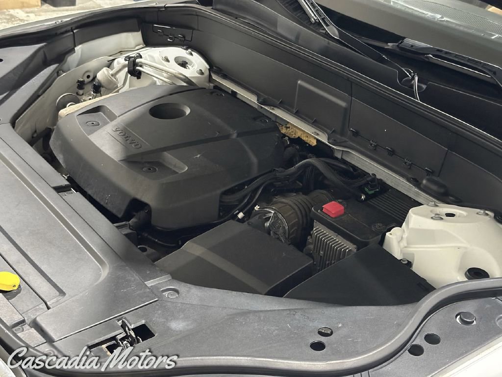 Used 2019 Volvo XC90 T6 Momentum image 35