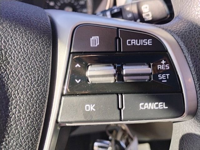 Used 2020 Kia Sorento LX image 21