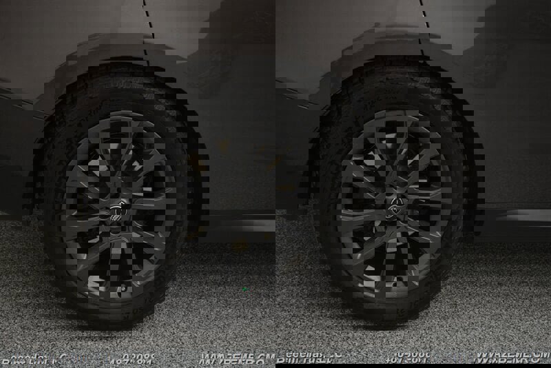 Used 2024 Land Rover Range Rover Sport SE image 44