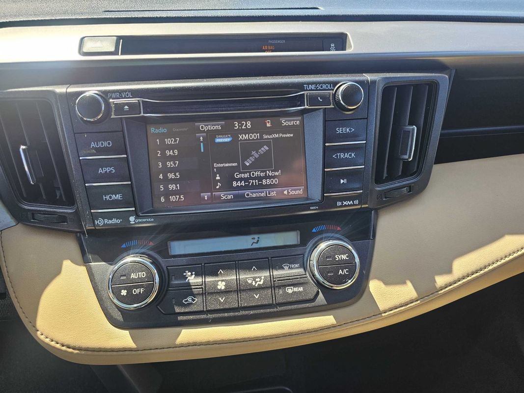 Used 2016 Toyota RAV4 XLE FWD image 11