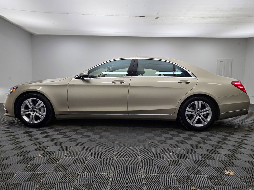 Used 2020 Mercedes-Benz S 560 4MATIC Sedan image 20