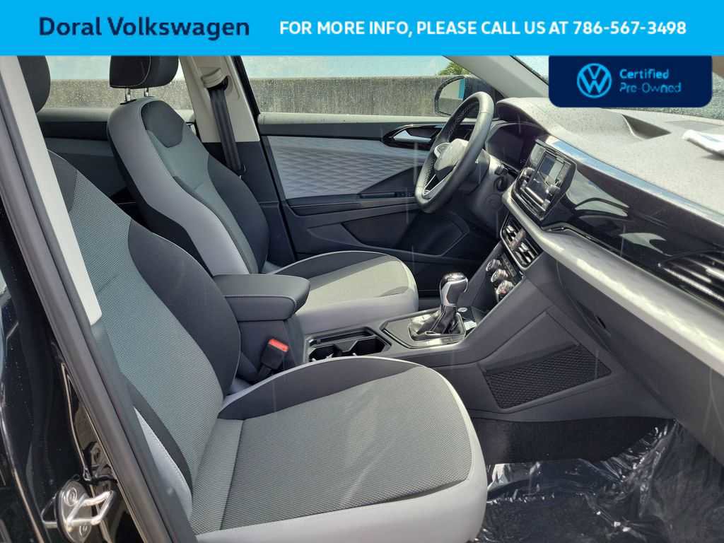 Used 2024 Volkswagen Taos S FWD image 31