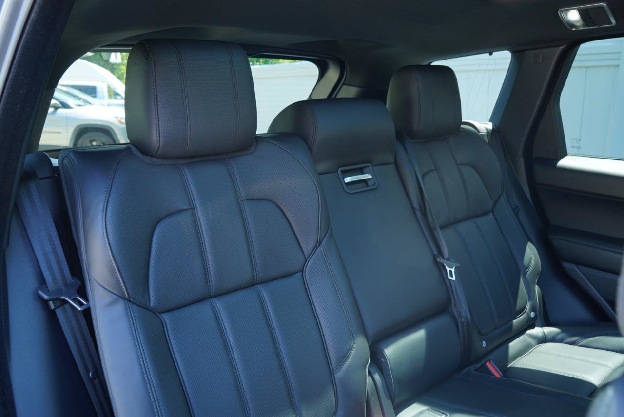 Used 2016 Land Rover Range Rover Sport HSE AWD/4WD image 59