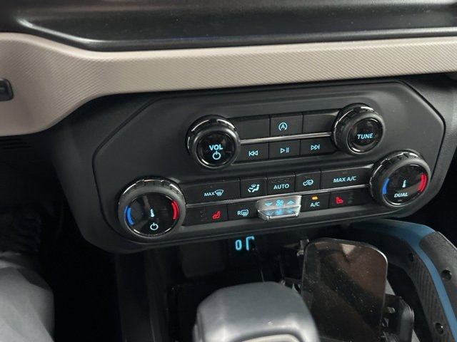 Used 2022 Ford Bronco Wildtrak image 10