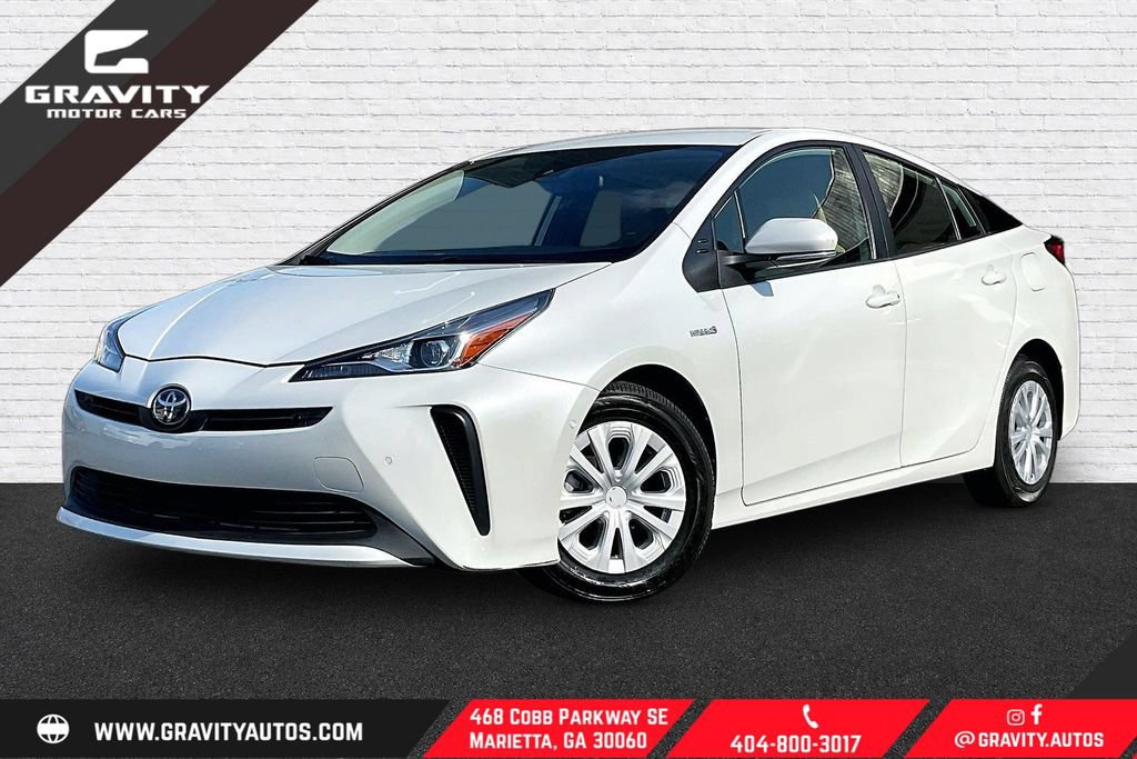 Used 2022 Toyota Prius LE