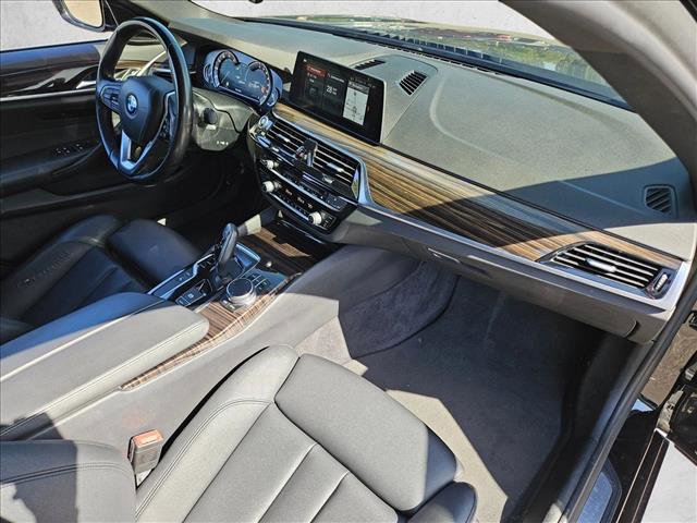 Used 2018 BMW 530e RWD image 21