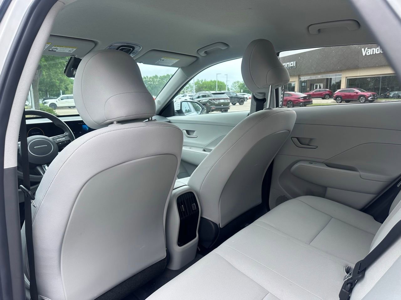Used 2024 Hyundai Kona SEL w/ Convenience Package FWD image 18