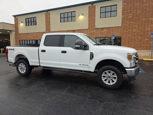 Used 2022 Ford F250 XLT AWD/4WD image 2