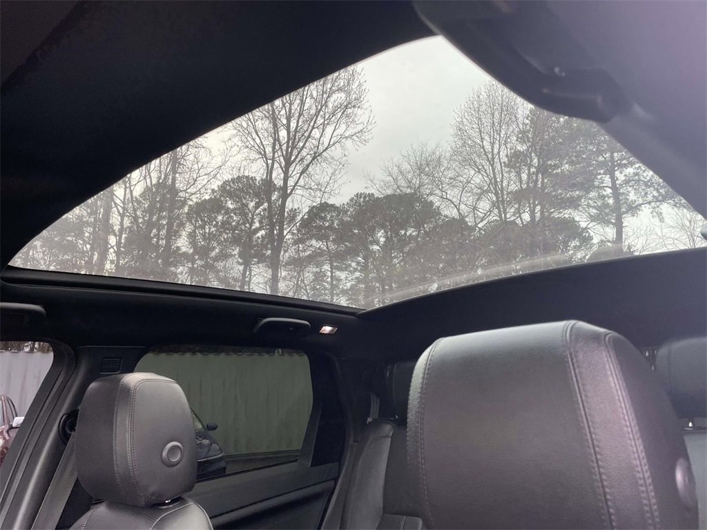 Used 2015 Land Rover Discovery Sport HSE image 20