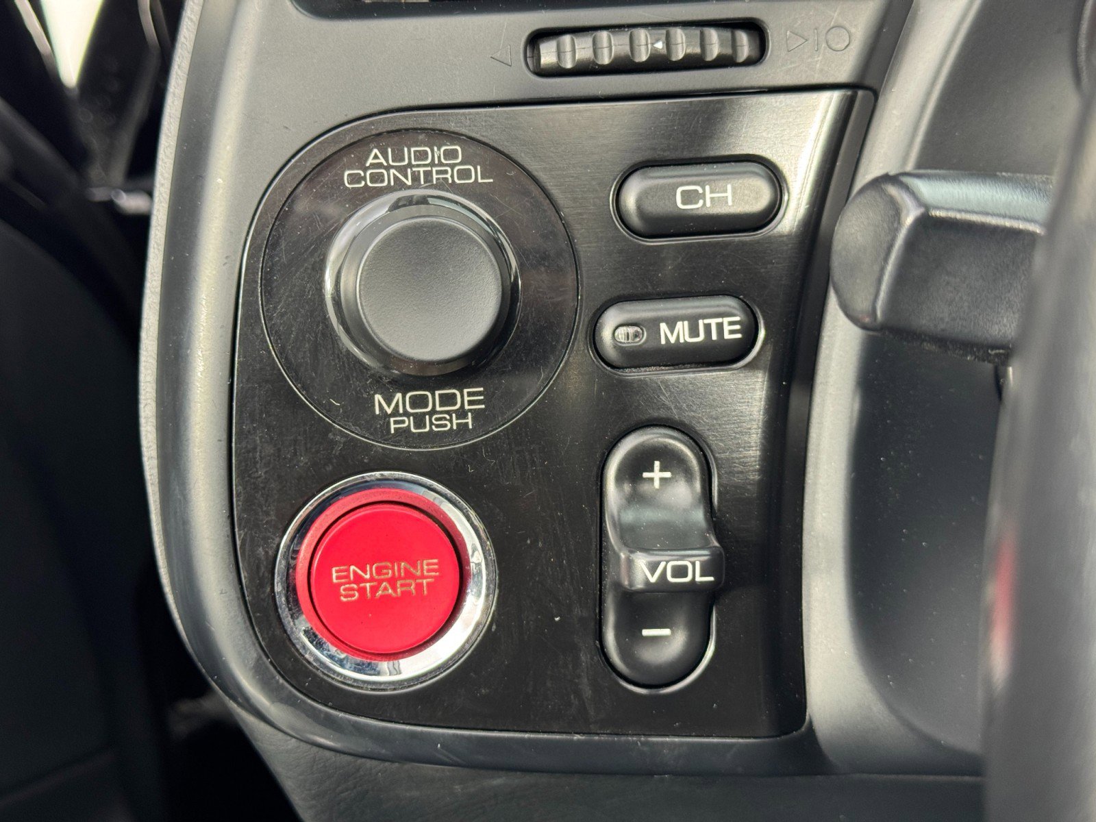 Used 2005 Honda S2000 image 17