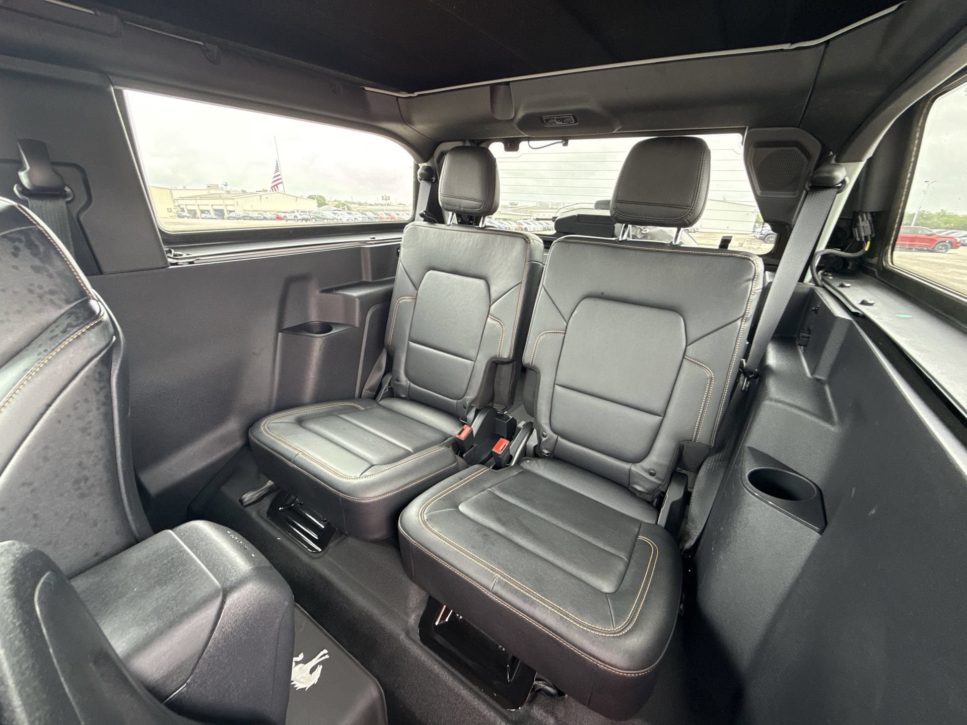 Used 2022 Ford Bronco Badlands w/ Sasquatch Package AWD/4WD image 24