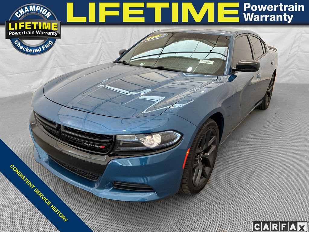Used 2022 Dodge Charger SXT w/ Blacktop Package