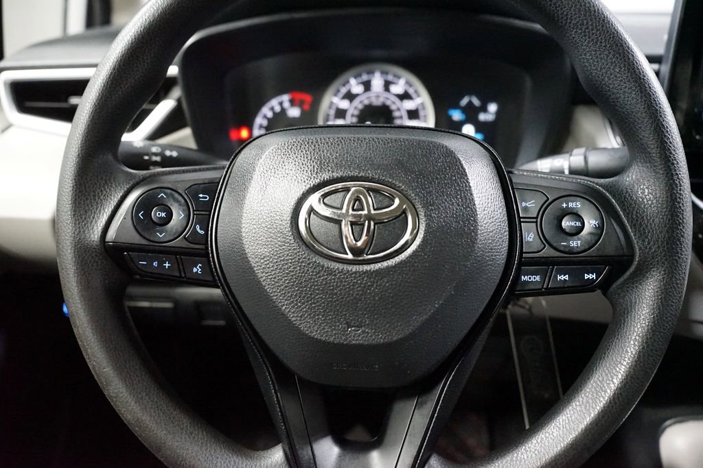 Certified 2022 Toyota Corolla LE image 12