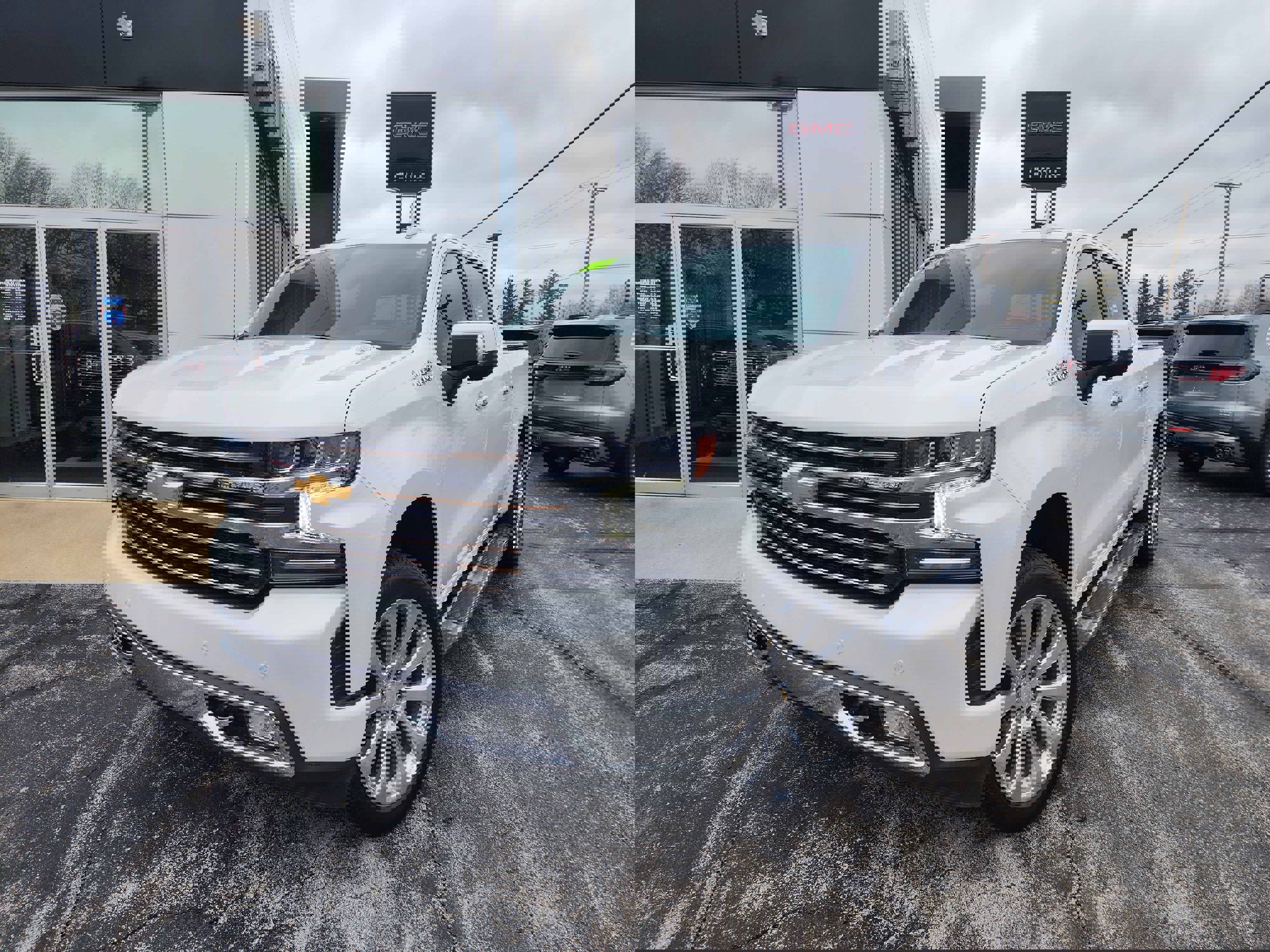 Used 2021 Chevrolet Silverado 1500 High Country w/ Technology Package image 1