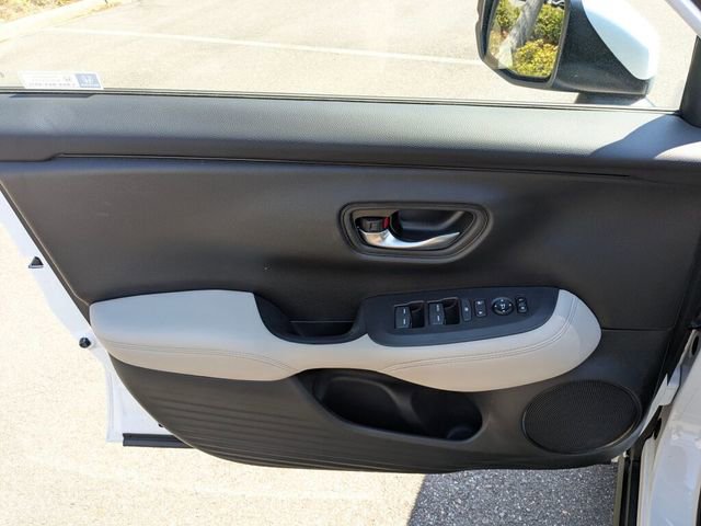 Certified 2024 Honda HR-V LX image 27