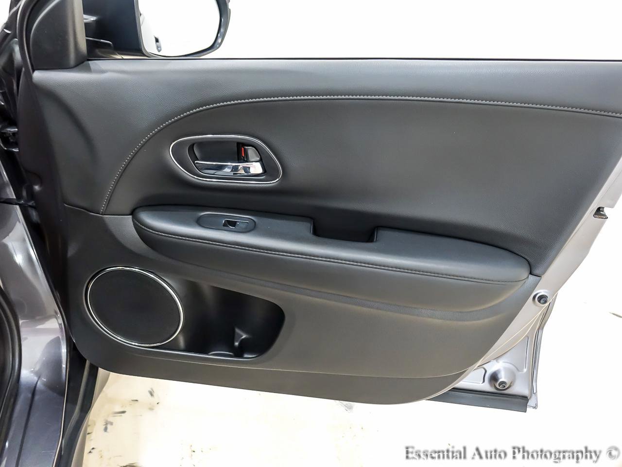Used 2022 Honda HR-V EX-L image 28