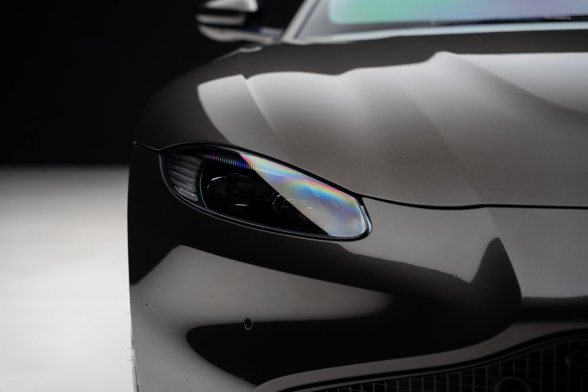 Used 2022 Aston Martin V8 Vantage Coupe RWD image 15