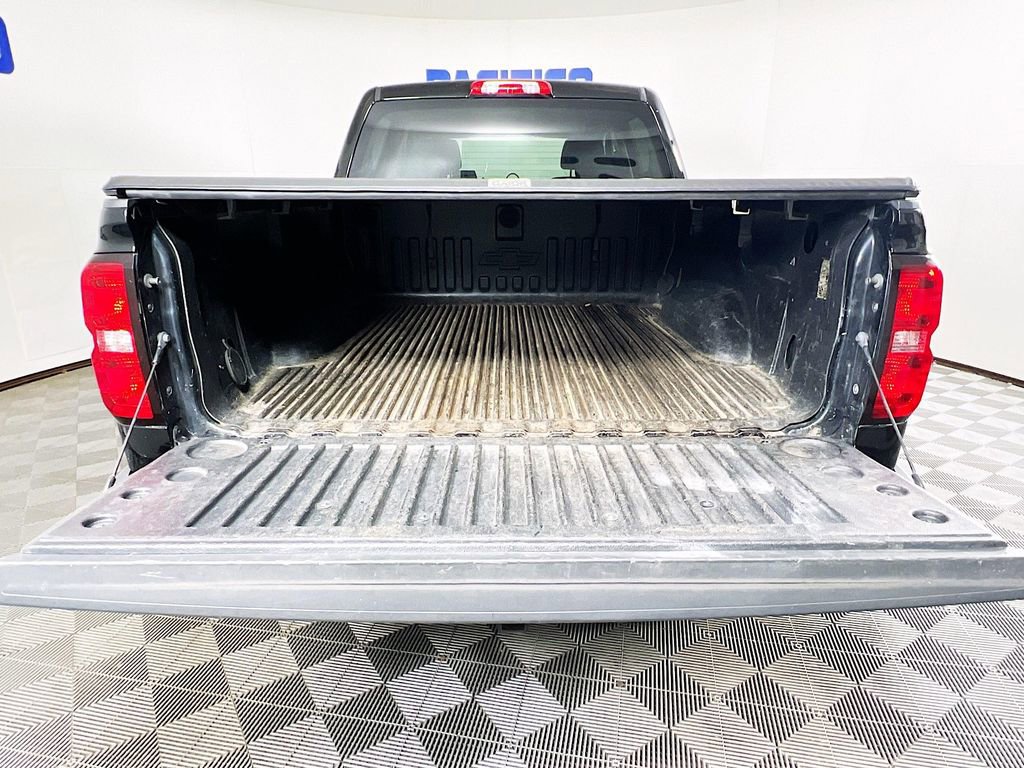 Used 2018 Chevrolet Silverado 1500 LT w/ All Star Edition image 24