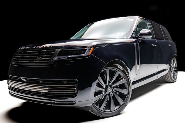 Used 2024 Land Rover Range Rover SV AWD/4WD image 20