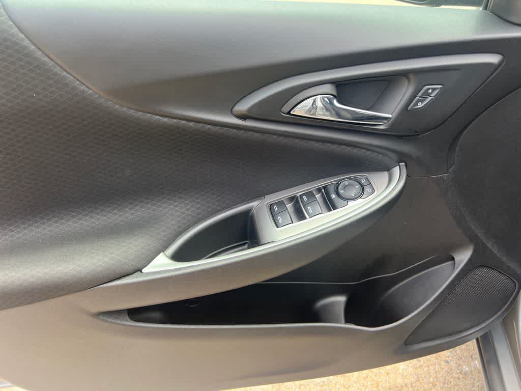 Used 2024 Chevrolet Malibu LT FWD image 10