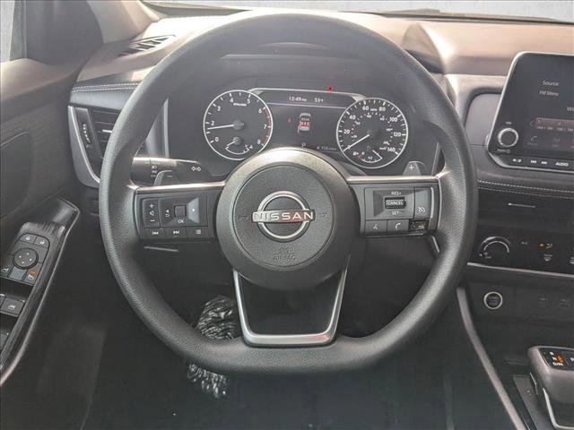 Used 2023 Nissan Rogue S image 14