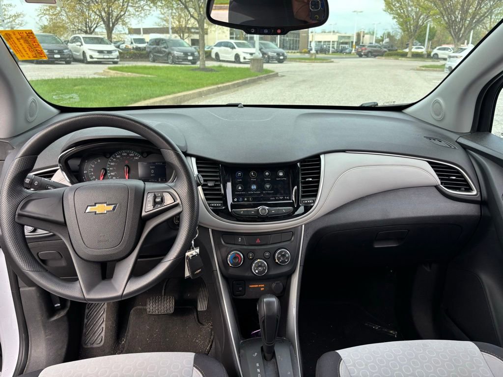Used 2018 Chevrolet Trax LS FWD image 10