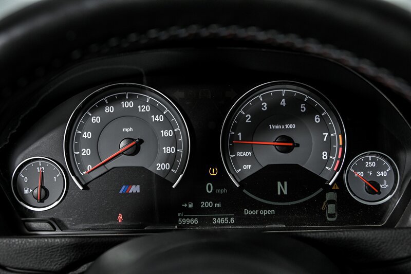 Used 2020 BMW M4 Coupe w/ Competition Package RWD image 21