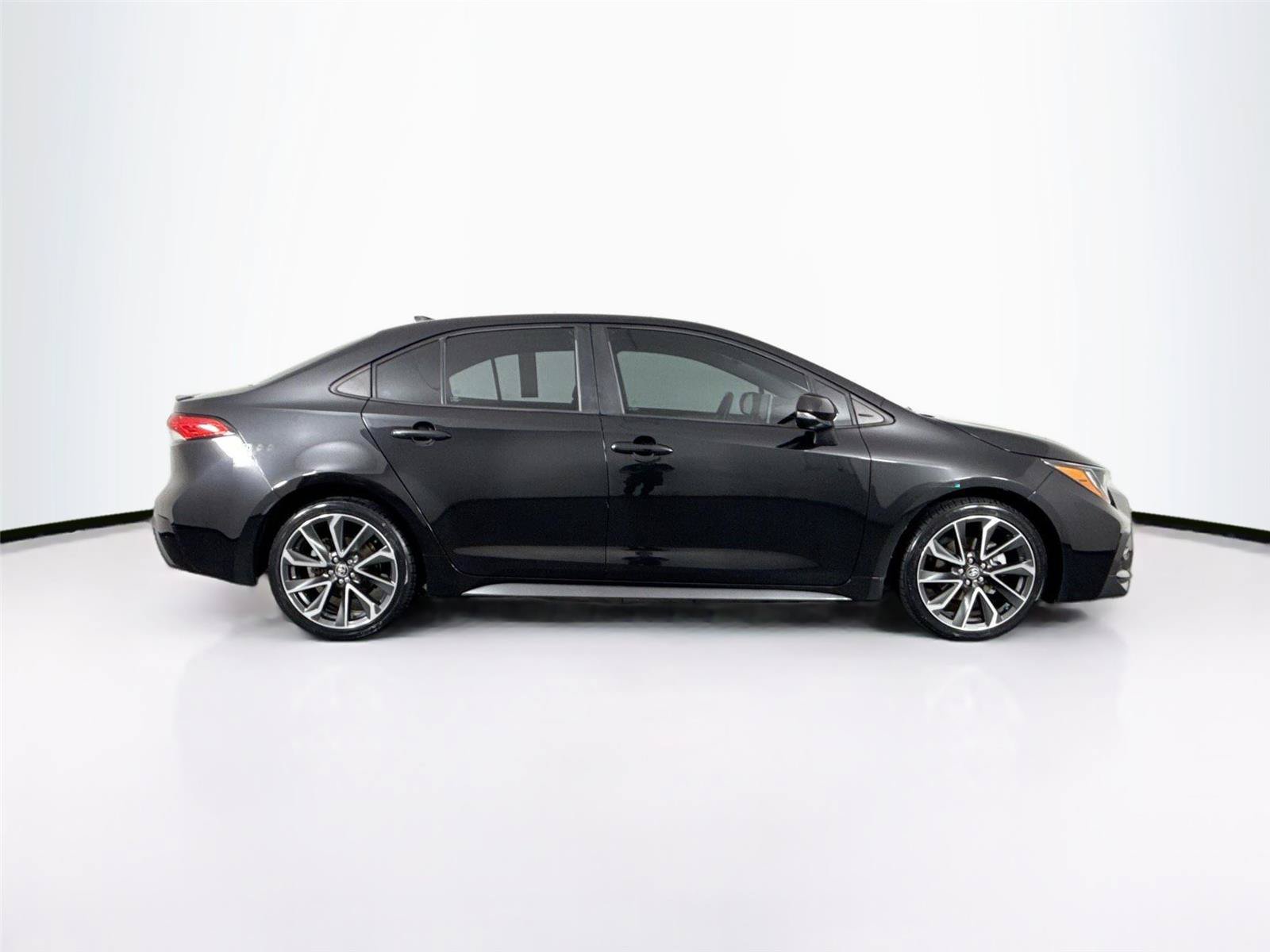 Certified 2020 Toyota Corolla SE FWD image 9