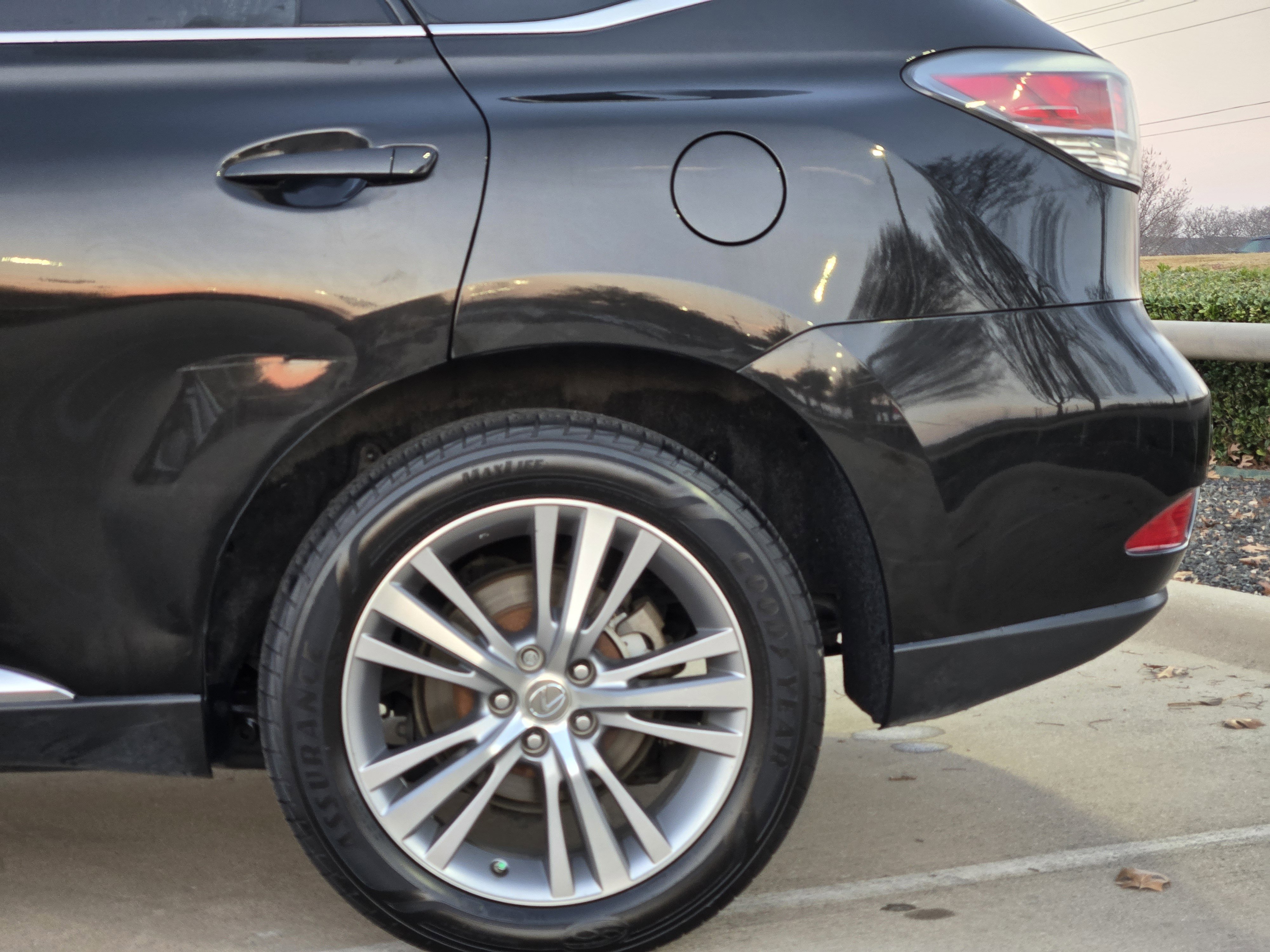 Used 2015 Lexus RX 450h Navigation, Premium Package image 13