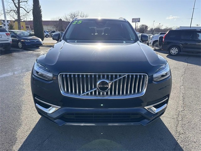 Used 2025 Volvo XC90 B5 Core image 10
