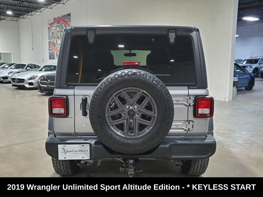 Used 2019 Jeep Wrangler Unlimited Sport AWD/4WD image 11
